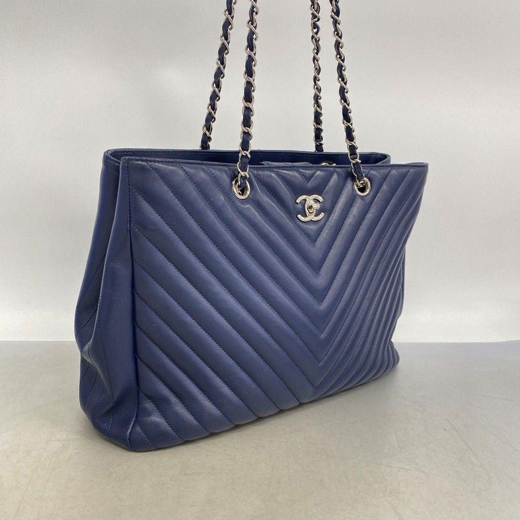 Chanel Chain Tote Stitch Lambskin Navy Silver — view 2