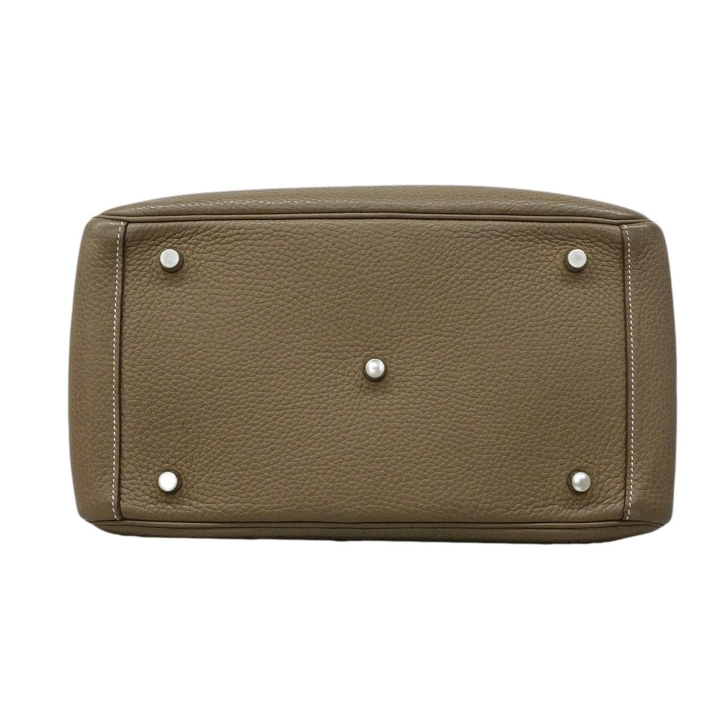 Hermes Handbag Lindy 30 Taurillon Clemence Etoupe Silver 2-Way — view 3
