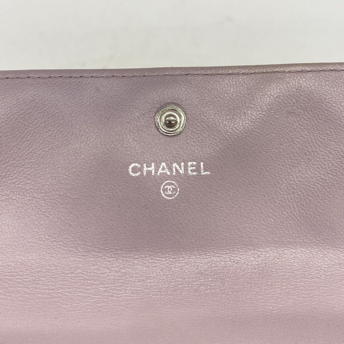 Chanel Wallet Quilted Lambskin Light Purple Silver — view 4