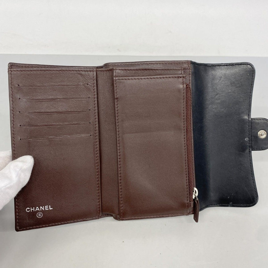 Chanel Trifold Wallet Quilted Lambskin Black Silver — view 3