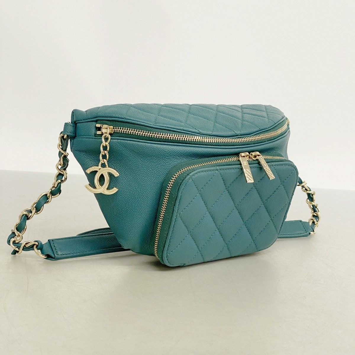 Chanel Waist Bag Quilted Caviar Leather Green Champagne Gold — view 2