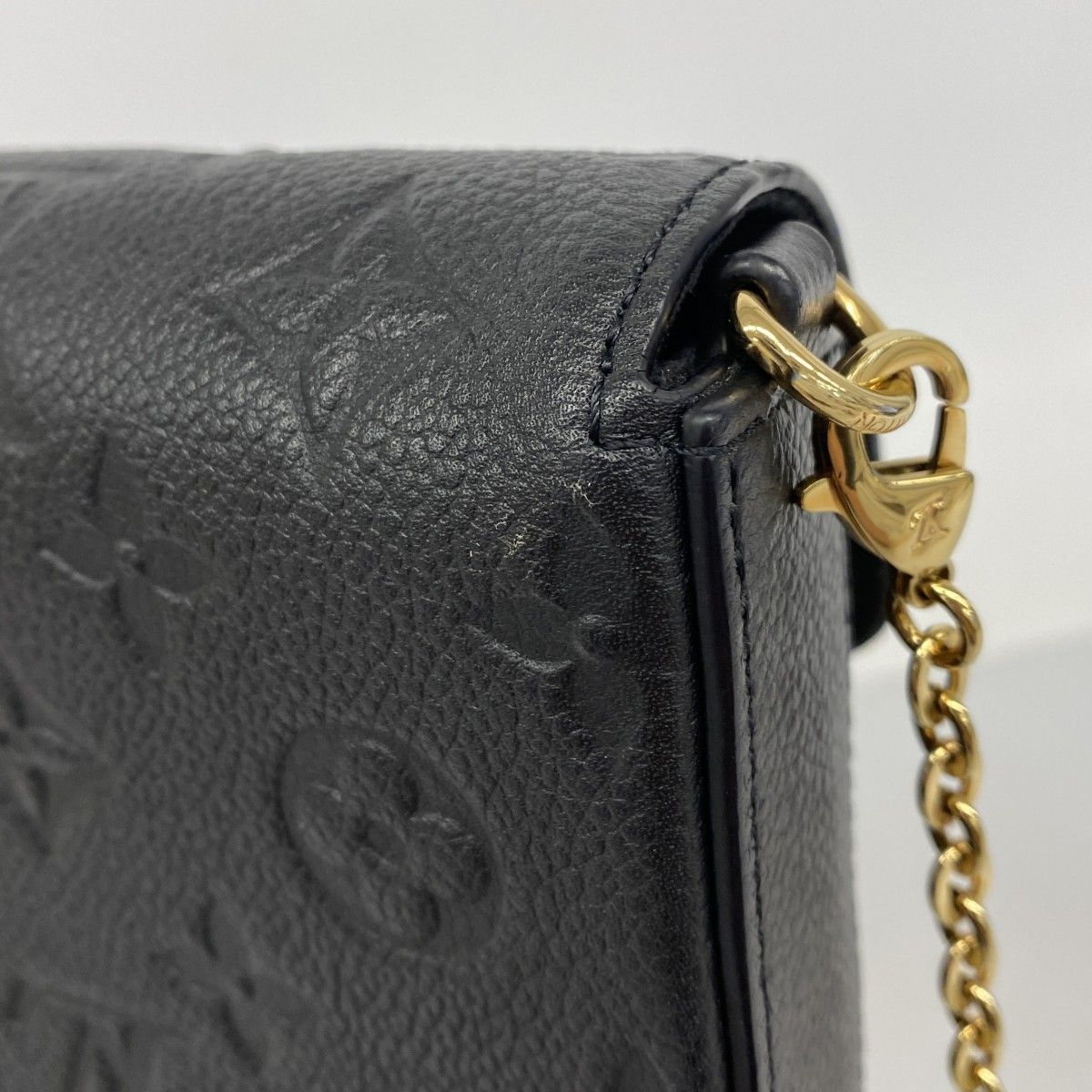 Louis Vuitton Shoulder Wallet Monogram Empreinte Pochette Felicity Noir — view 7