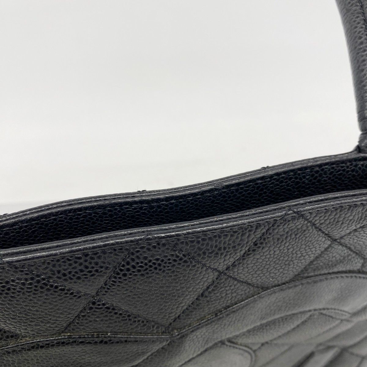Chanel Tote Reissue Caviar Leather Black Gold — view 9