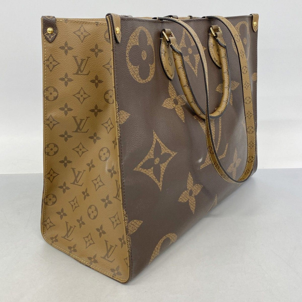 Louis Vuitton Tote Monogram Giant Reverse On The Go GM Brown 2-Way — view 2