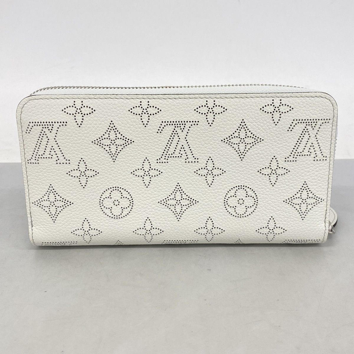 Louis Vuitton Wallet Mahina Zippy Blanc — view 6