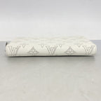 Louis Vuitton Wallet Mahina Zippy Blanc — view 2