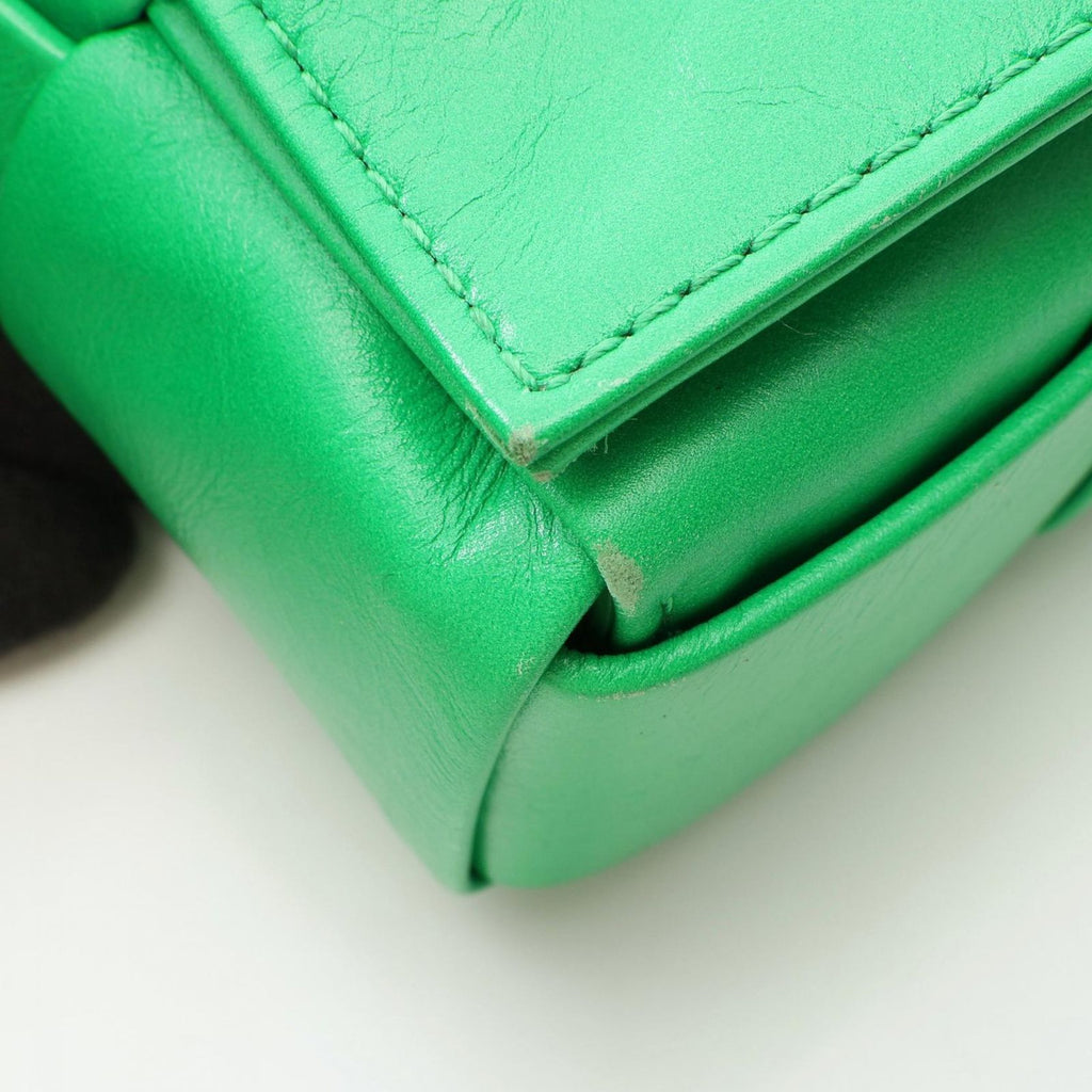 Bottega Veneta Shoulder Bag Cassette Maxi Intrecciato Green Leather — view 9