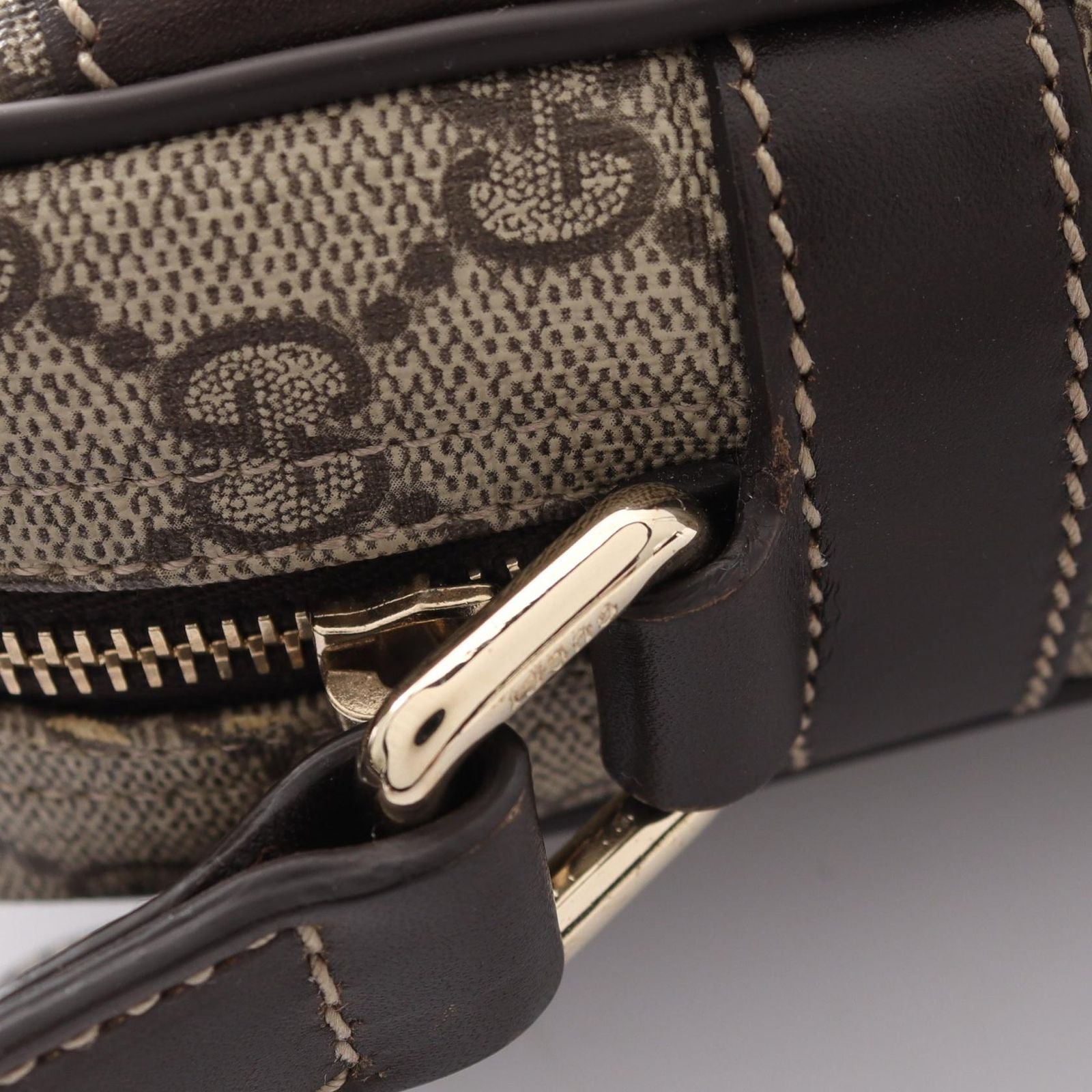 Gucci Shoulder Bag GG Supreme Beige Brown Canvas Leather — view 5