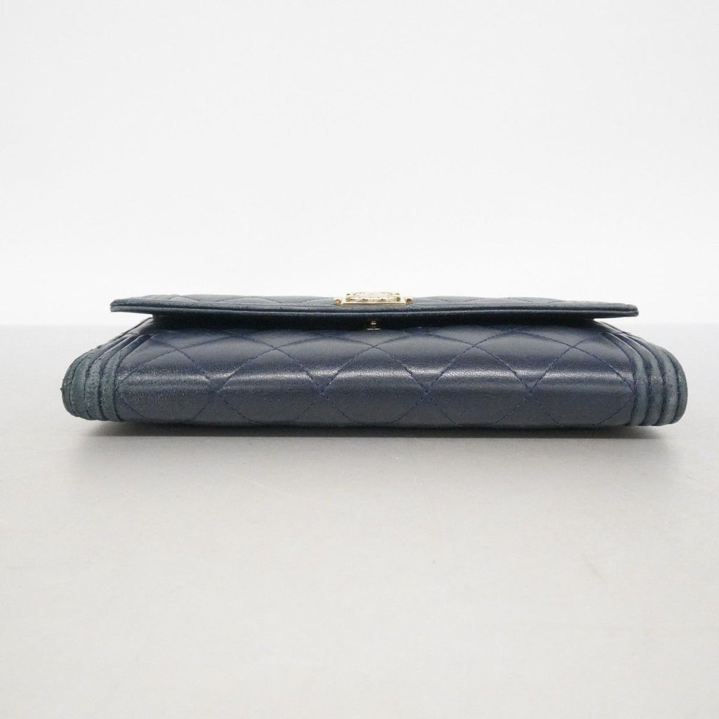 Chanel Wallet Boy Lambskin Navy Silver — view 2