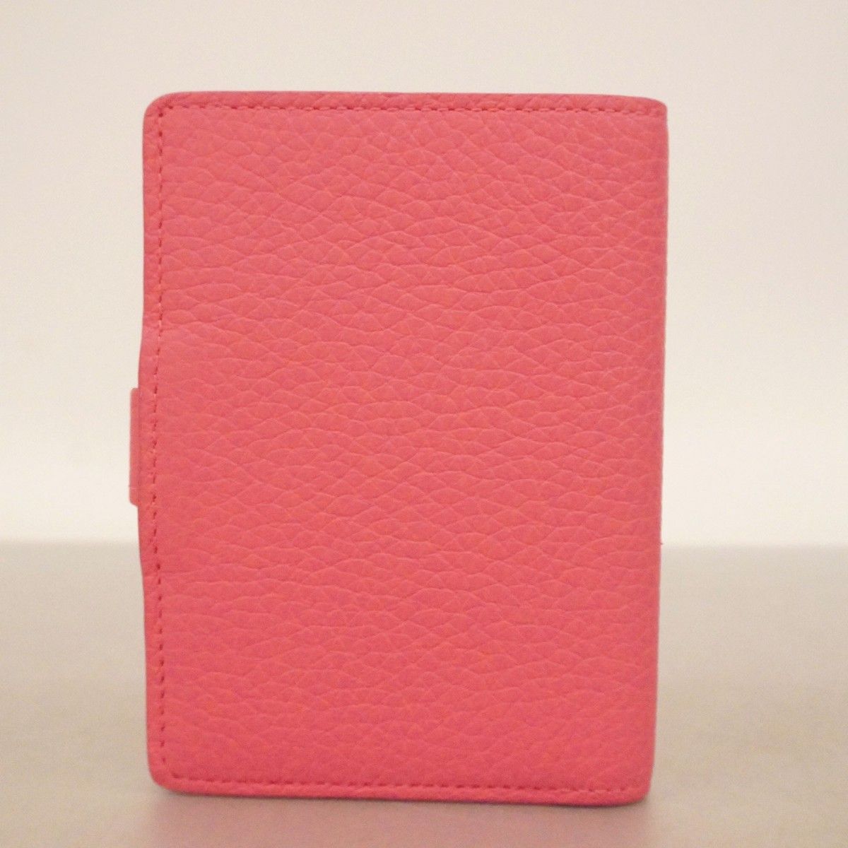 Louis Vuitton Wallet Taurillon LV Vertical CP Fuchsia — view 8