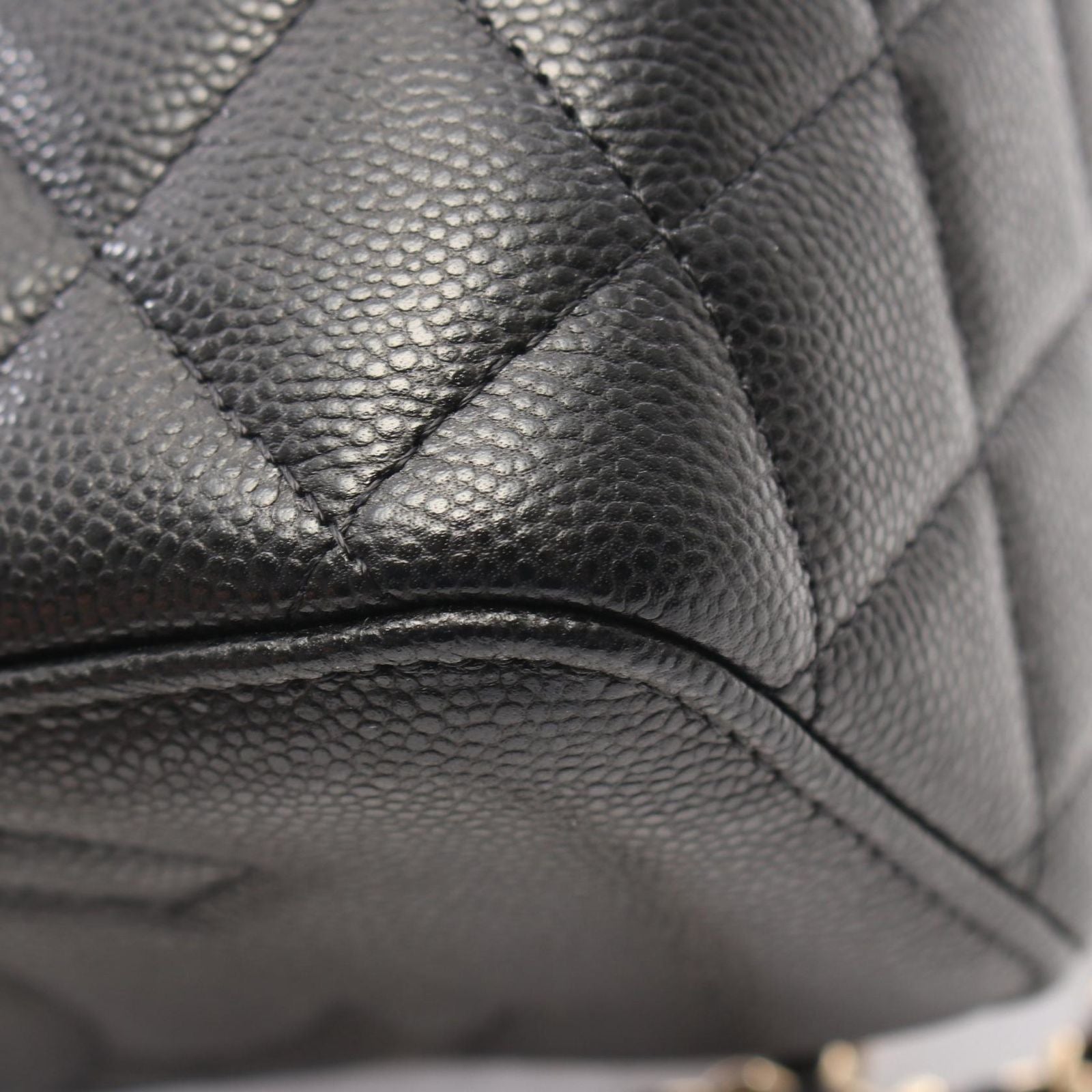 Chanel Shoulder Bag Quilted Small Vanity with Mirror Black Caviar Leather Chain — view 7