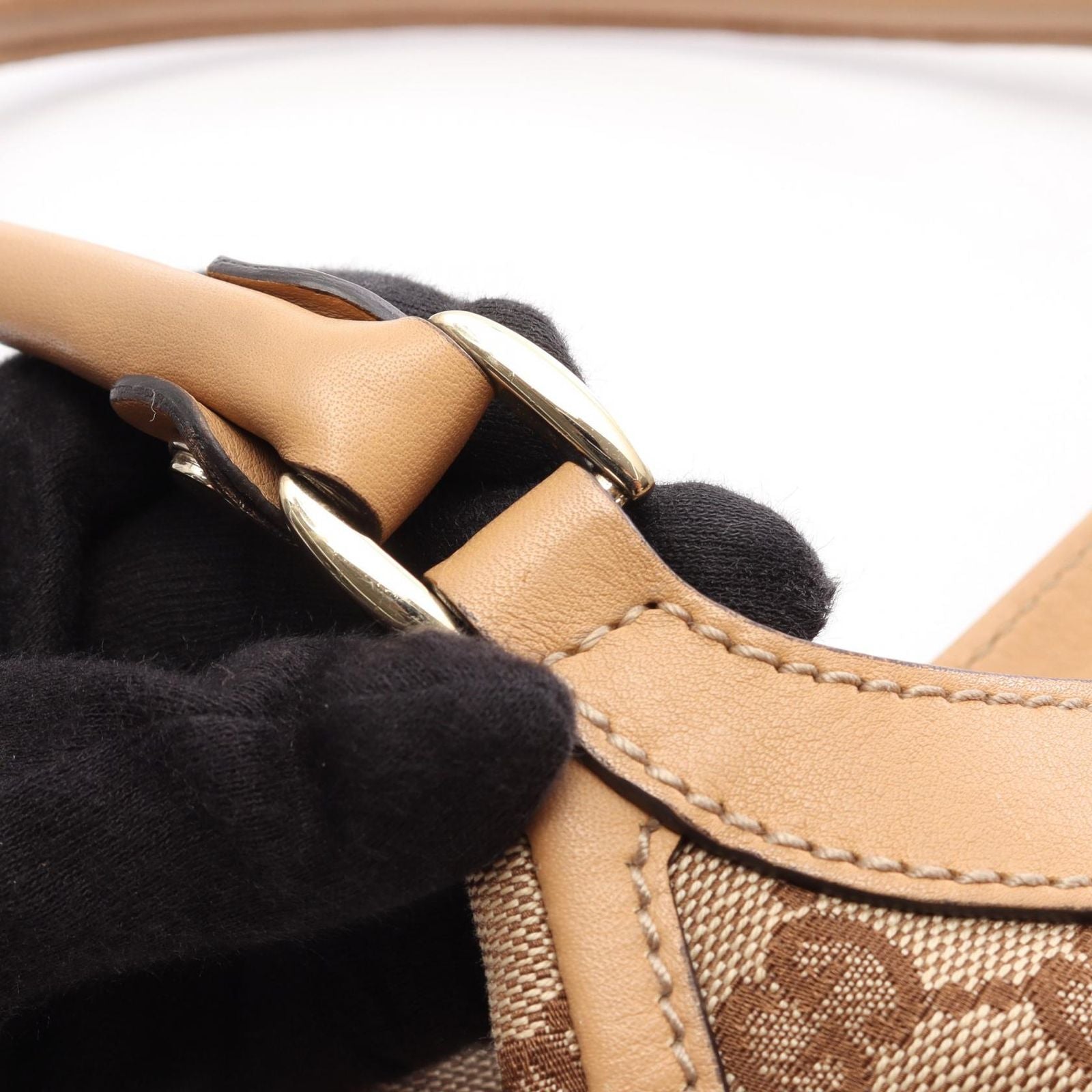Gucci Shoulder Bag Abbey GG Canvas Beige — view 9
