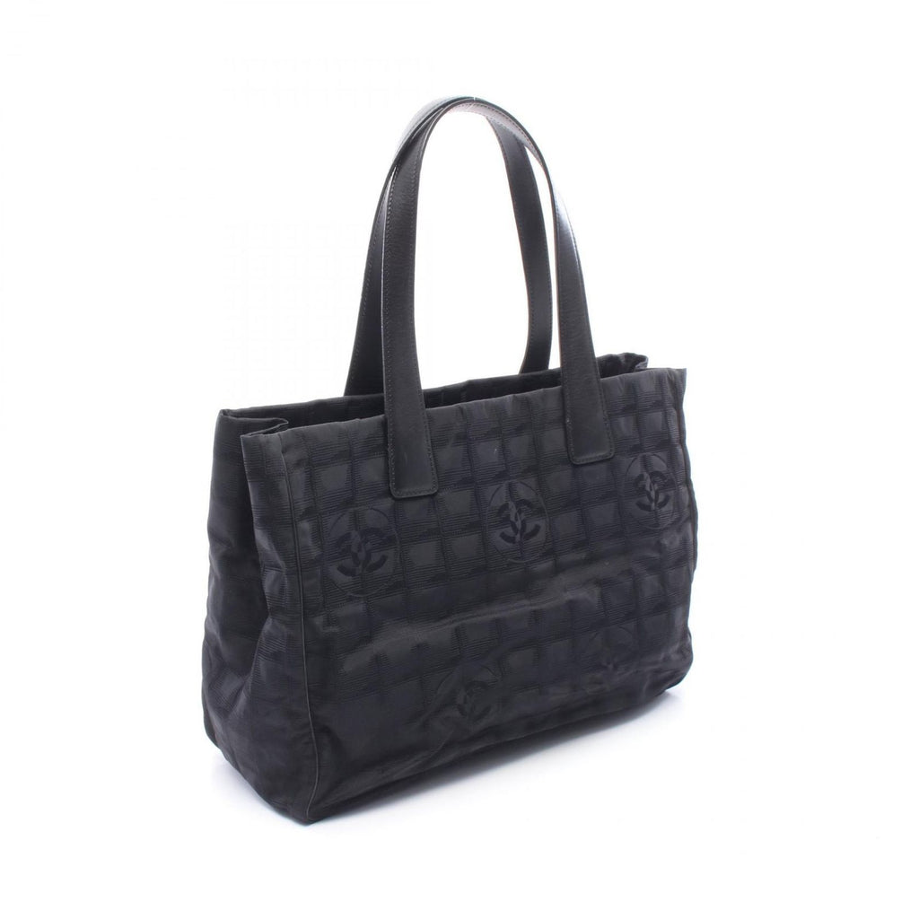 Chanel Tote New Travel Line MM Black Leather — view 2