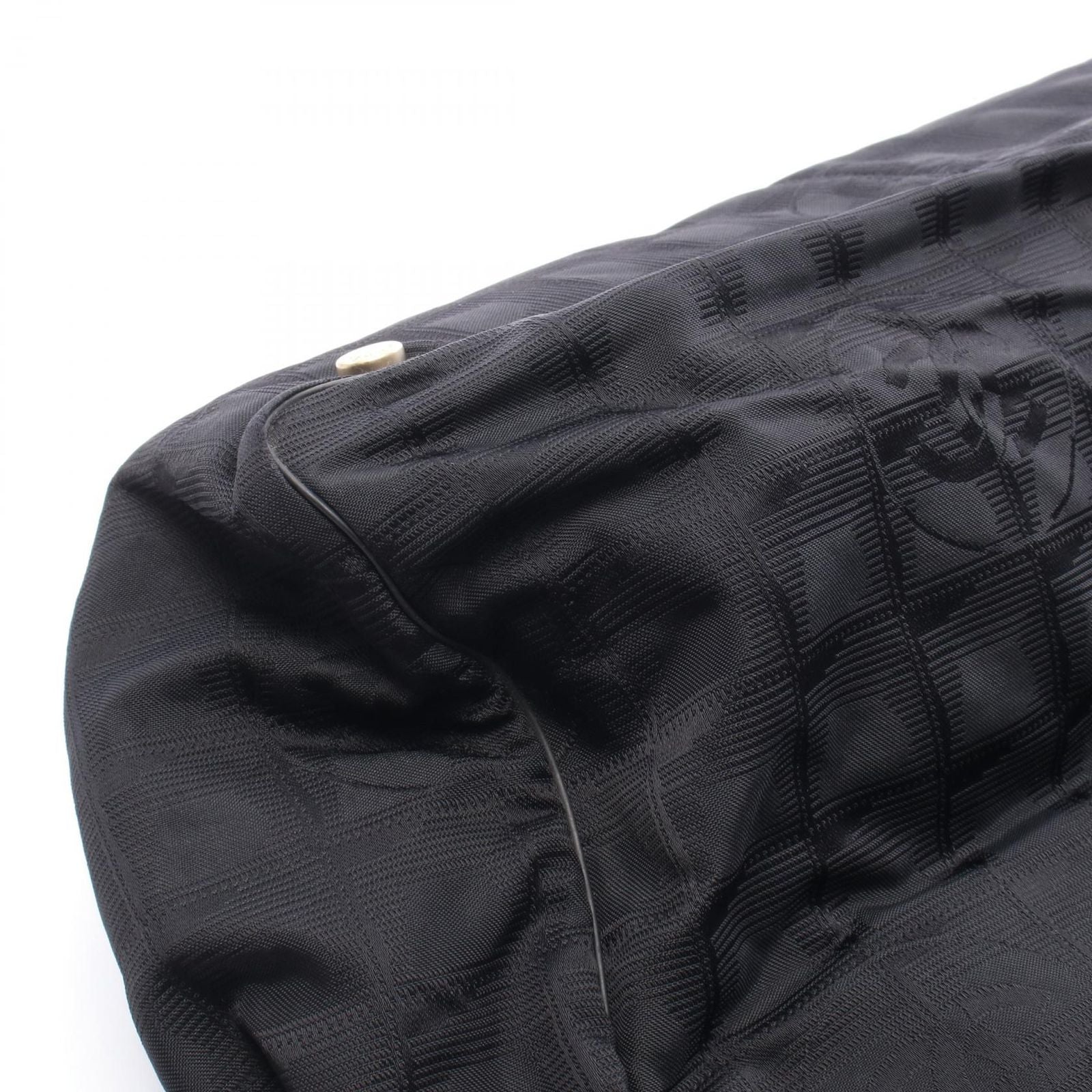 Chanel Tote New Travel Line MM Black Leather — view 6