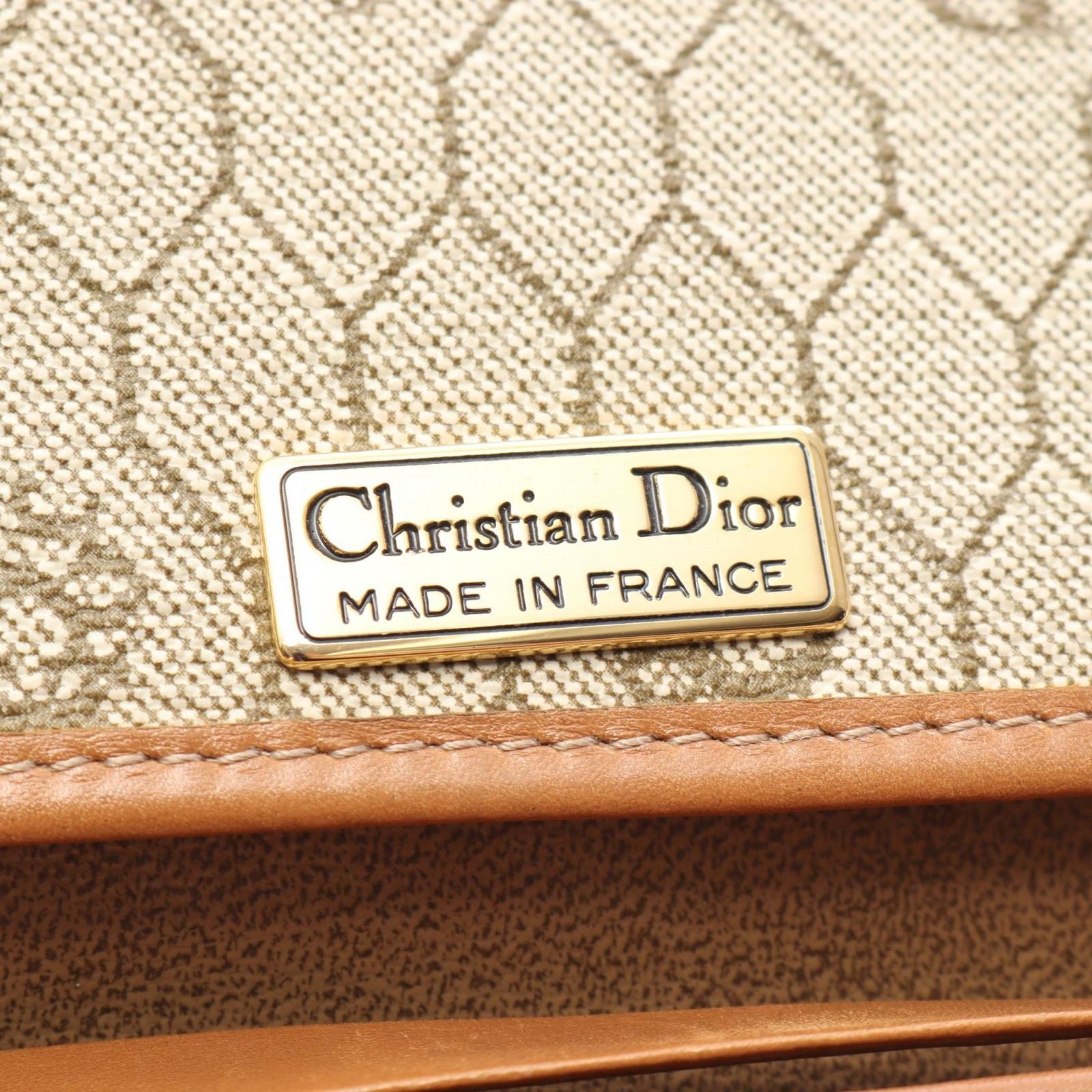Dior Shoulder Bag Honeycomb Beige Brown Canvas Leather Pattern Chain — view 4