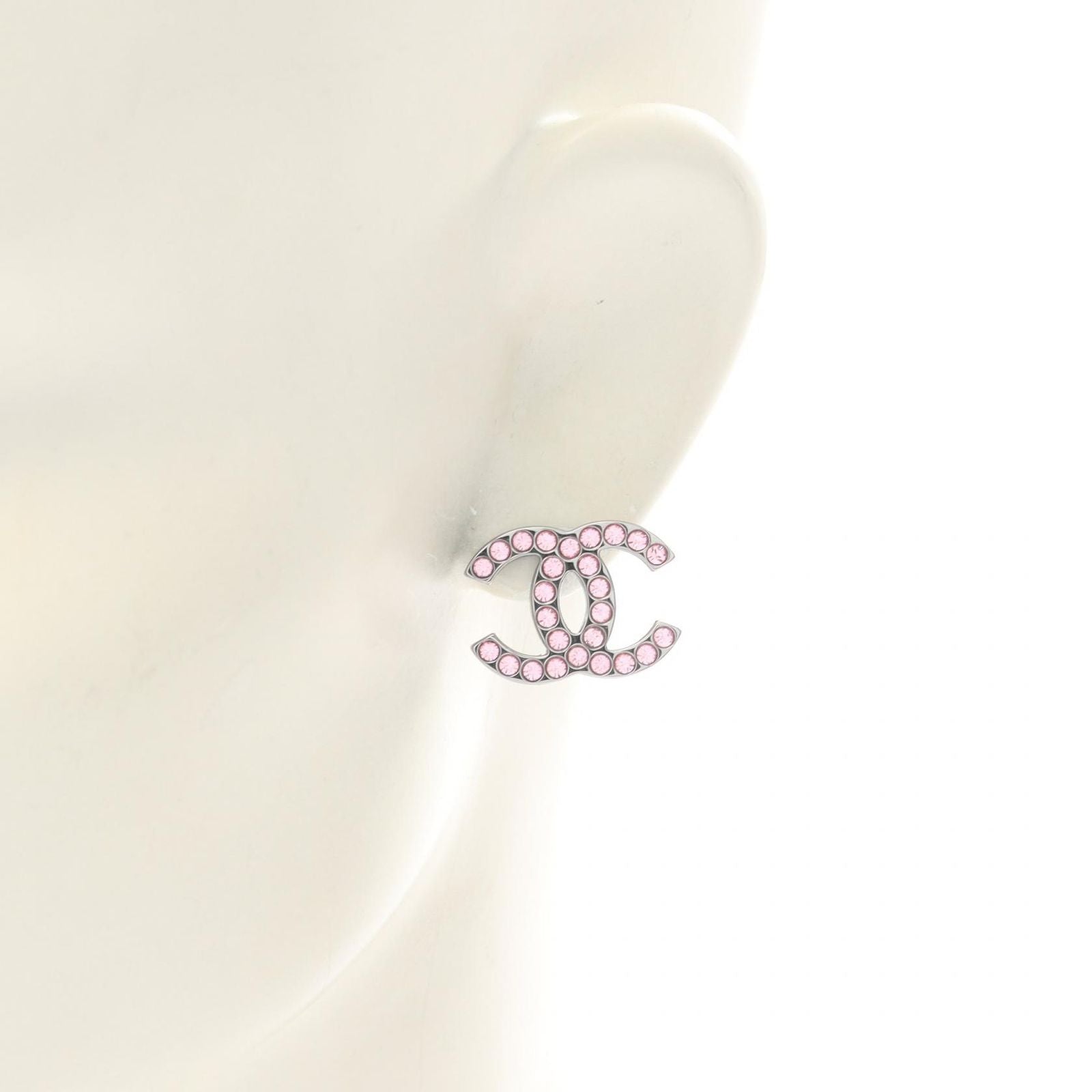 Chanel Earrings CC Logo 17k Stainless Steel — view 4