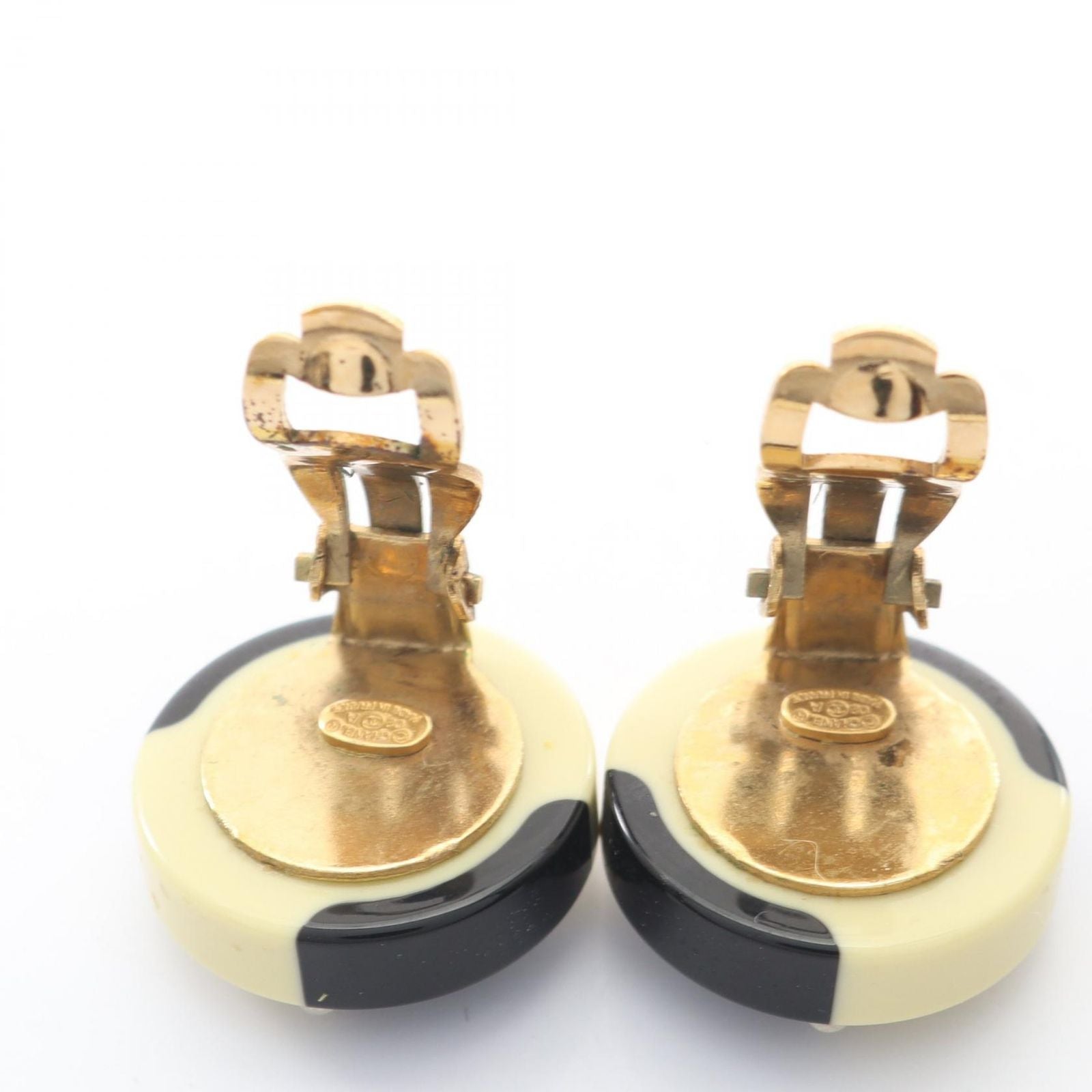 Chanel Earrings CC Logo — view 5