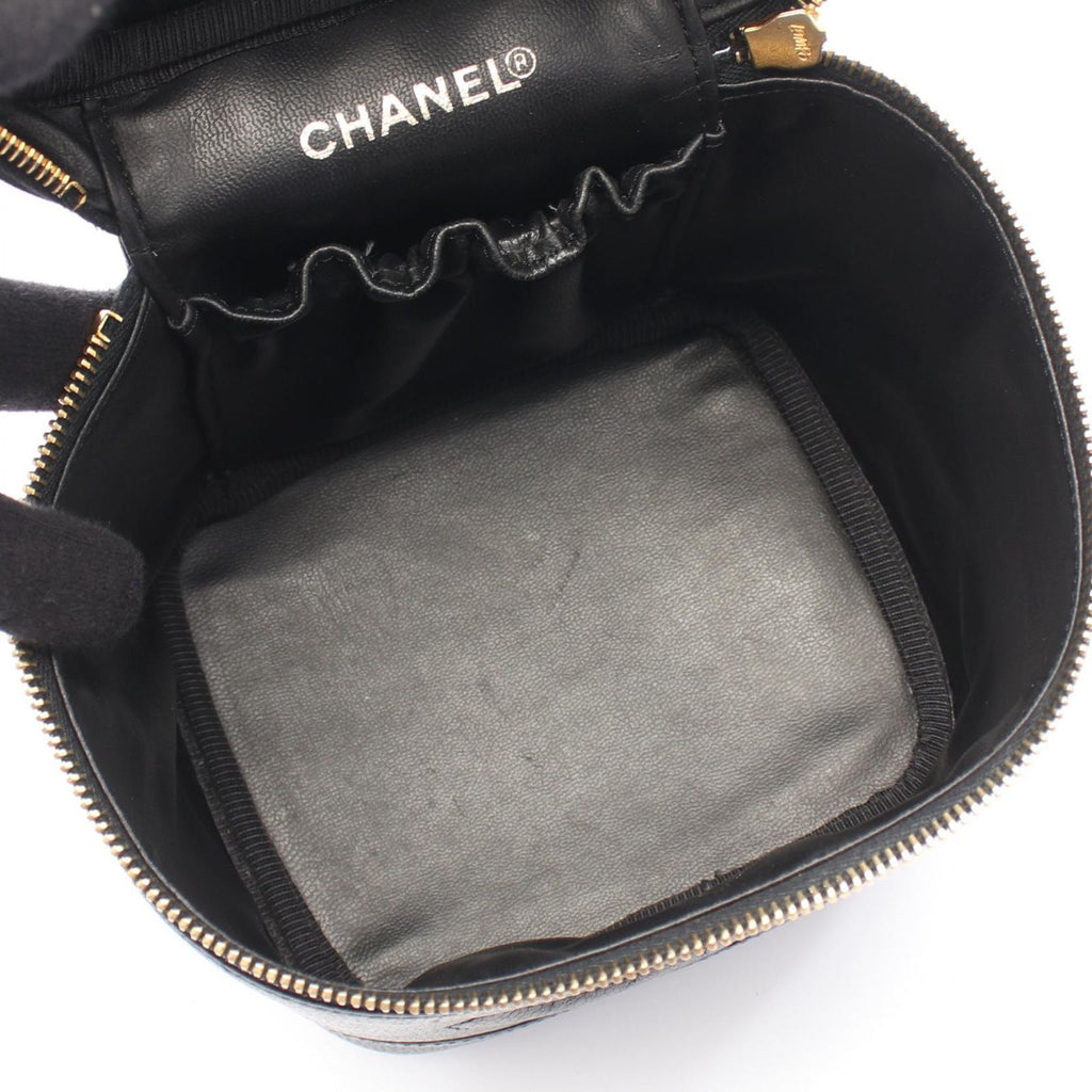 Chanel Handbag CC Logo Black Caviar Leather — view 3