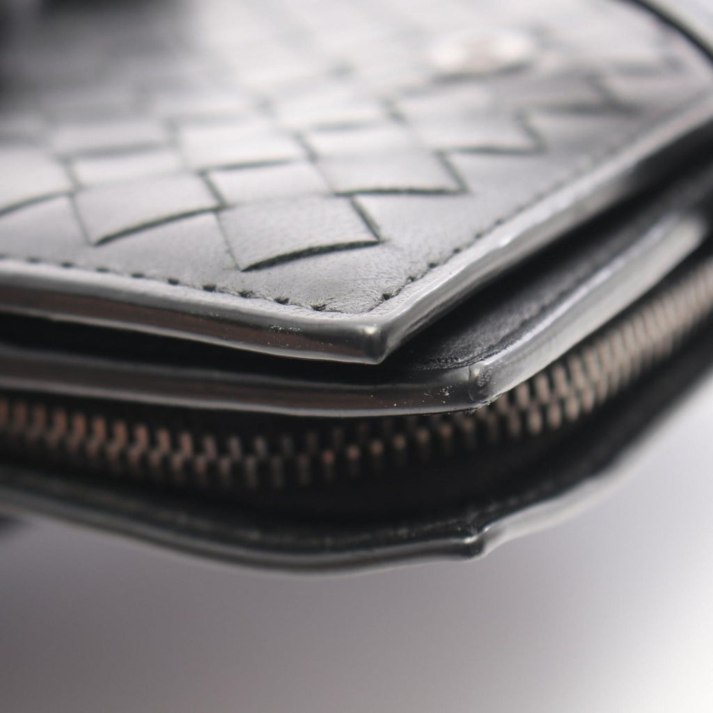Bottega Veneta Bifold Wallet Intrecciato Black Leather — view 7