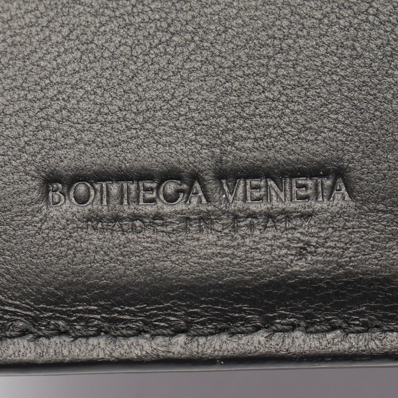Bottega Veneta Bifold Wallet Intrecciato Black Leather — view 5