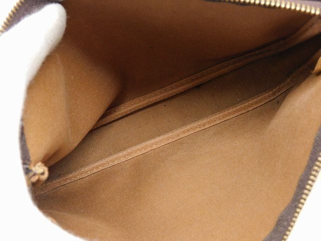 Louis Vuitton Pouch Pochette Monogram — view 3