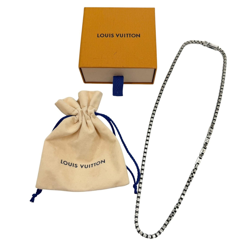 Louis Vuitton Necklace LV Terra Chain Silver — view 2