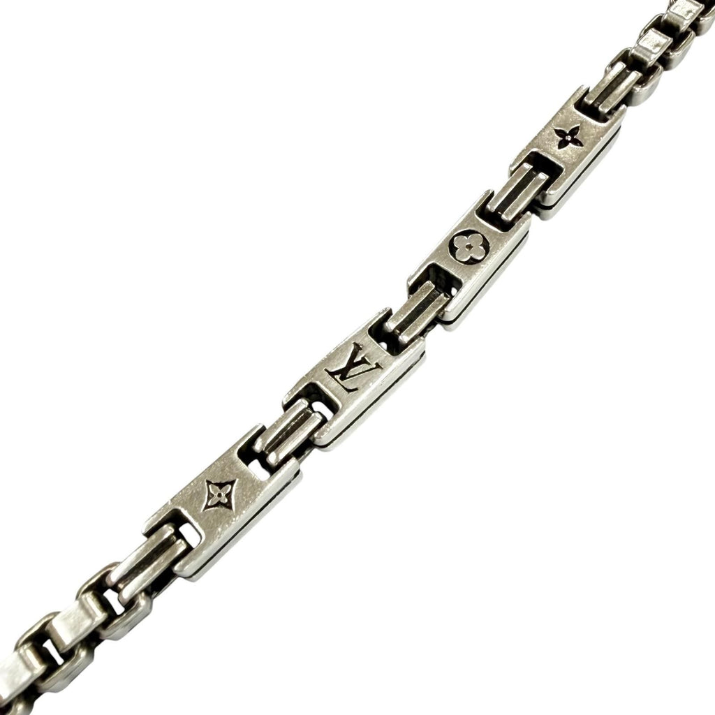 Louis Vuitton Necklace LV Terra Chain Silver — view 4