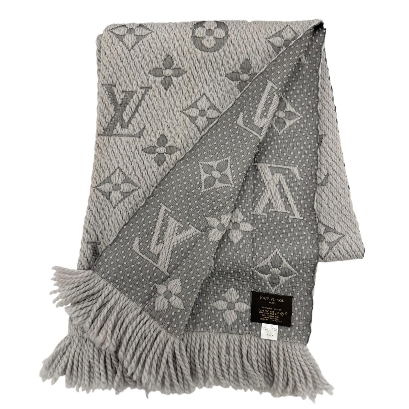 Louis Vuitton Echarpe Logo Mania Wool Silk Gripe Loulou Fringe Scarf — view 3