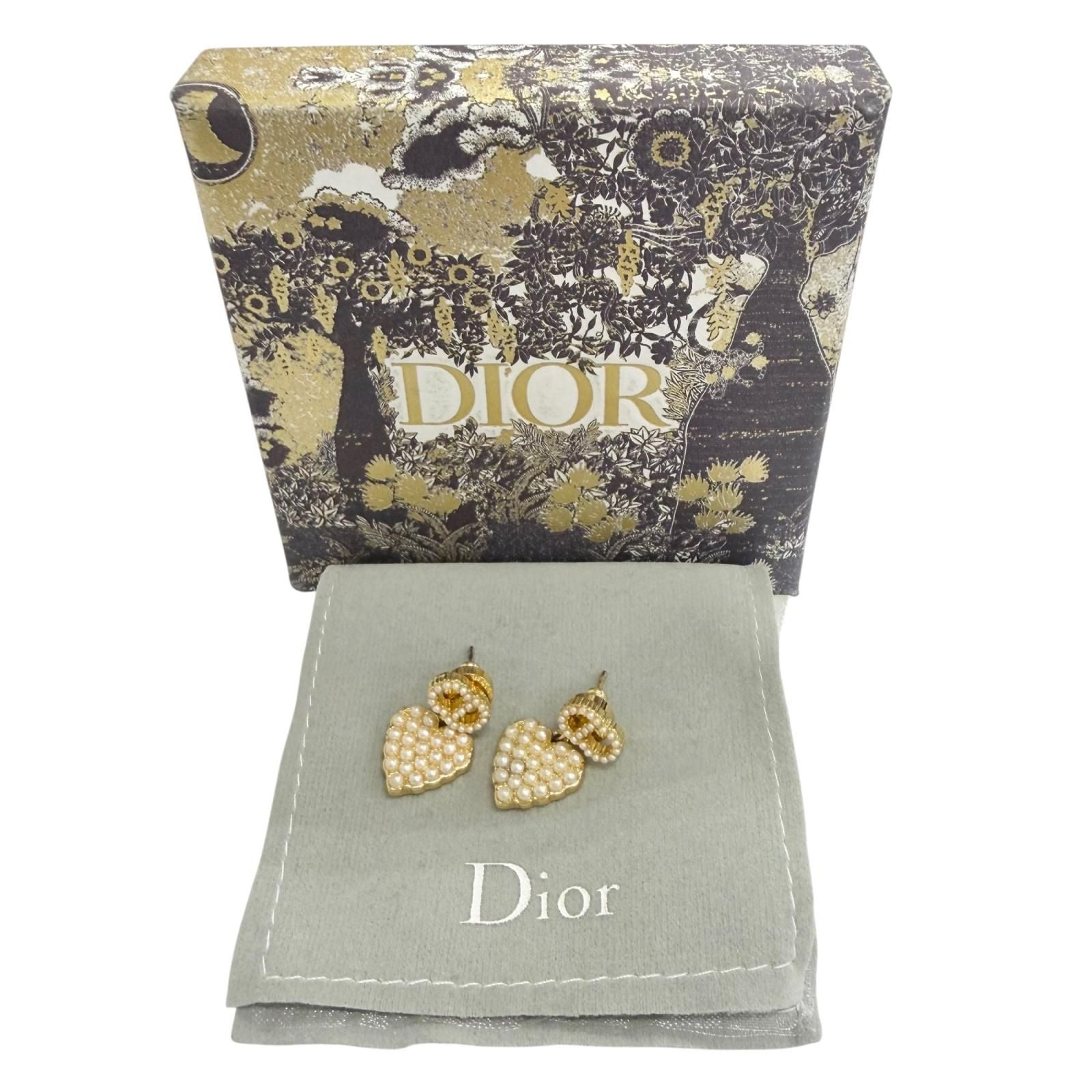 Dior Faux Pearl CD Logo Heart Motif Earrings Fringe for Both Ears Gold Box — view 2