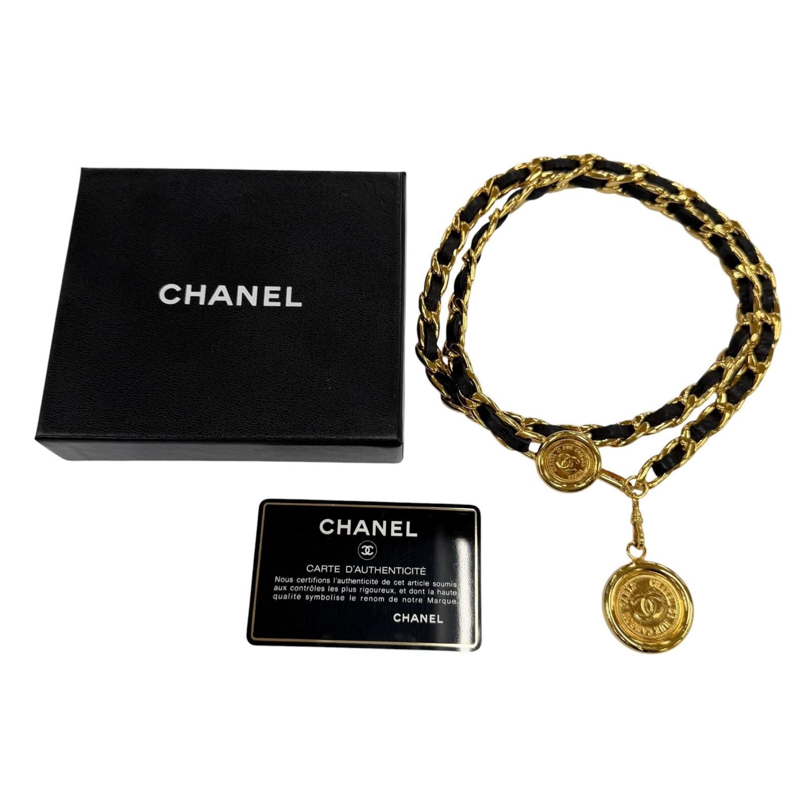 Chanel Vintage CC Logo Cambon Medal Leather Chain Belt Gold Black — view 2