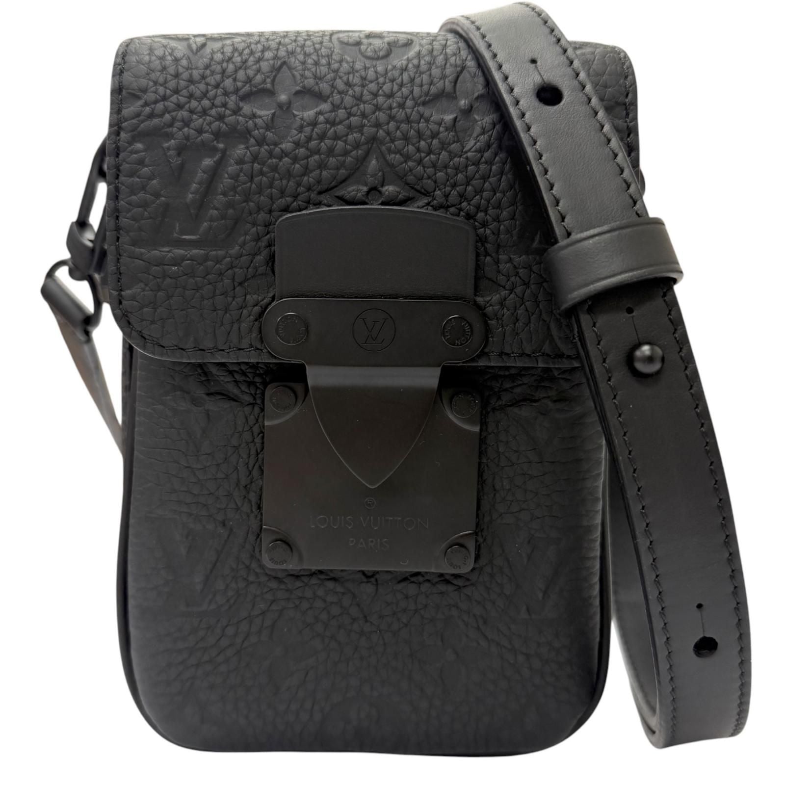 Louis Vuitton S Lock Vertical Wearable Wallet Leather Taurillon Monogram Black