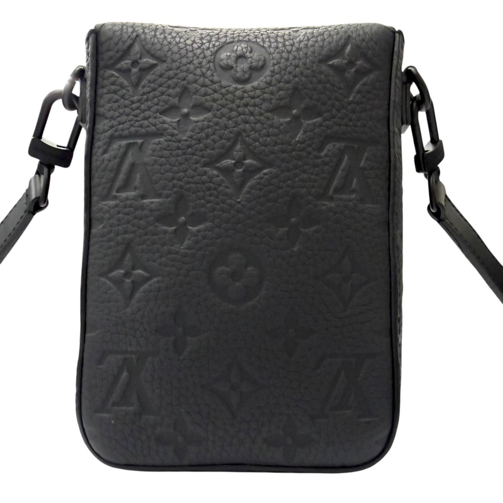Louis Vuitton S Lock Vertical Wearable Wallet Leather Taurillon Monogram Black — view 4
