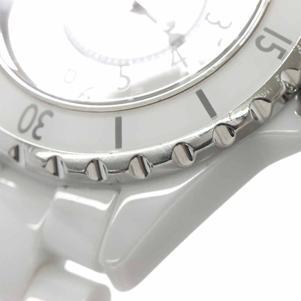 Chanel Watch White Ceramic Mirror Quartz — view 8