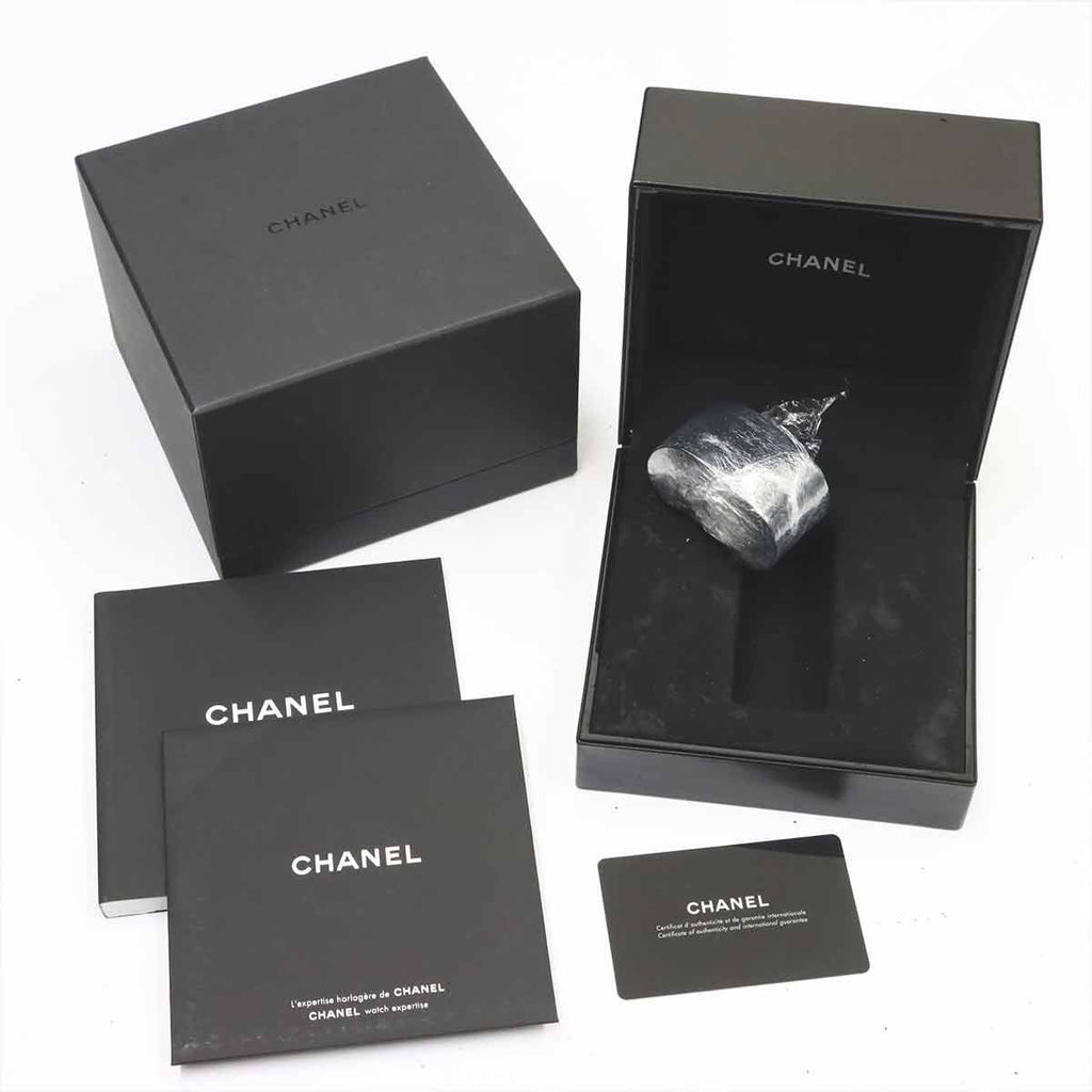 Chanel GMT 38 Watch Date Black Ceramic Automatic Winding — view 2