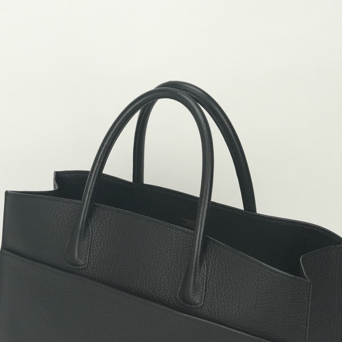 Hermes White Bus GM Business Briefcase Togo Noir Black Gold — view 4
