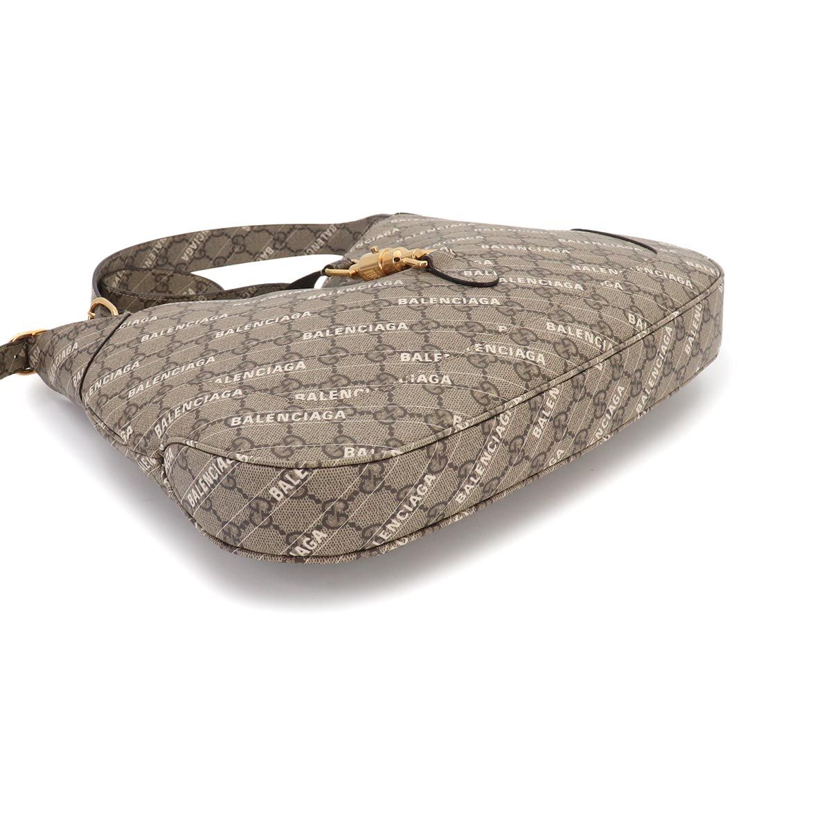 Gucci the Hacker Project Jackie Shoulder Bag GG Supreme Beige — view 5