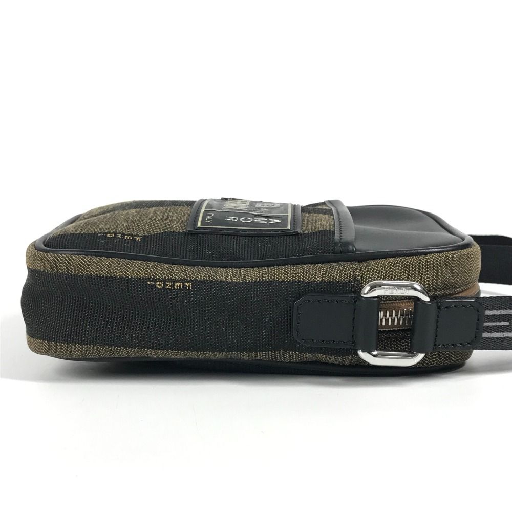 Fendi Shoulder Bag Logo Pecan Leather Canvas Black — view 4