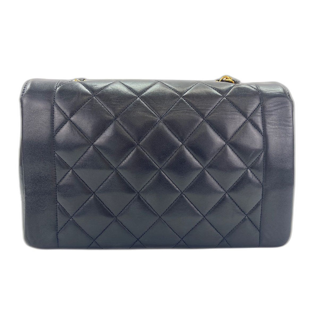 Chanel Shoulder Bag 25 — view 3
