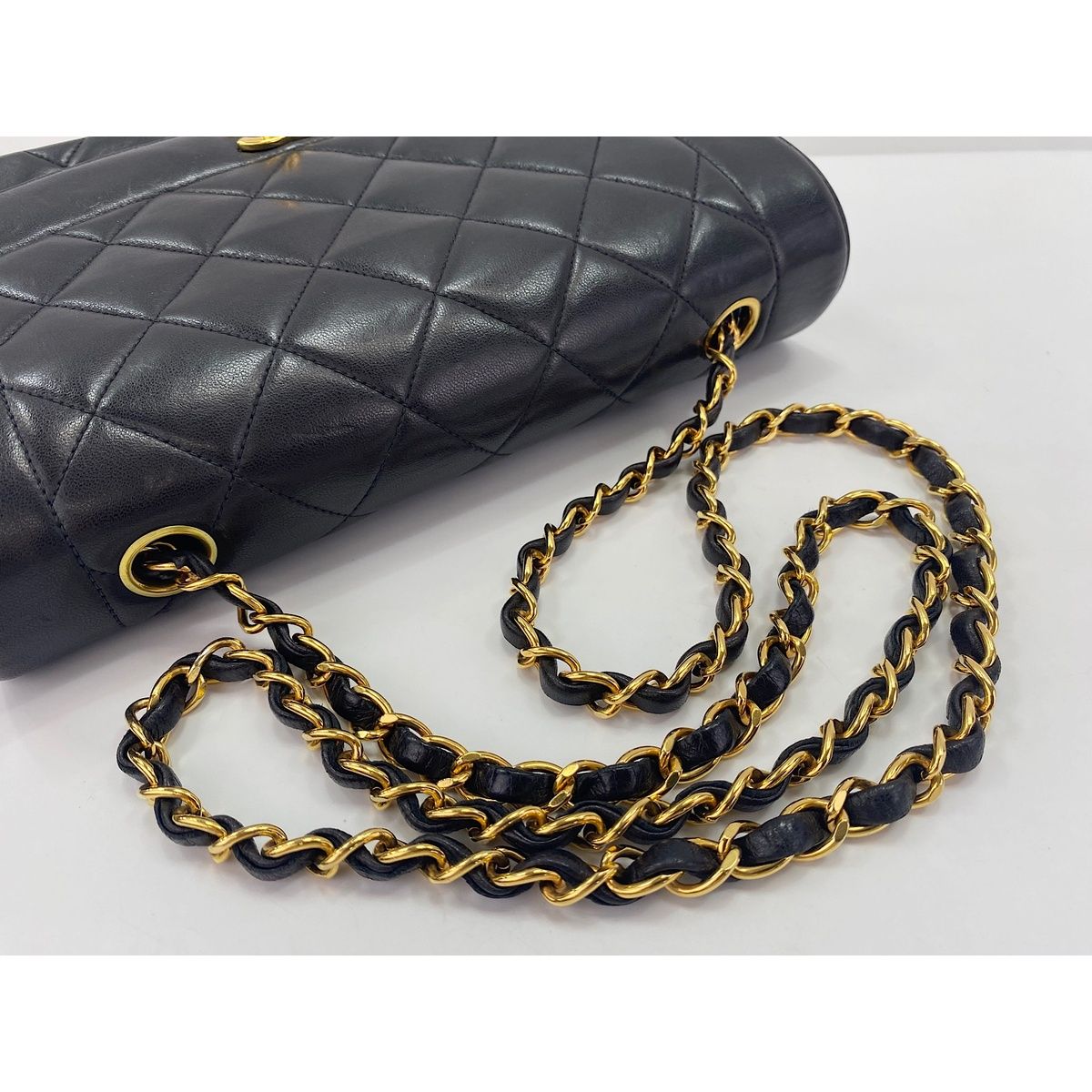 Chanel Shoulder Bag 25 — view 9