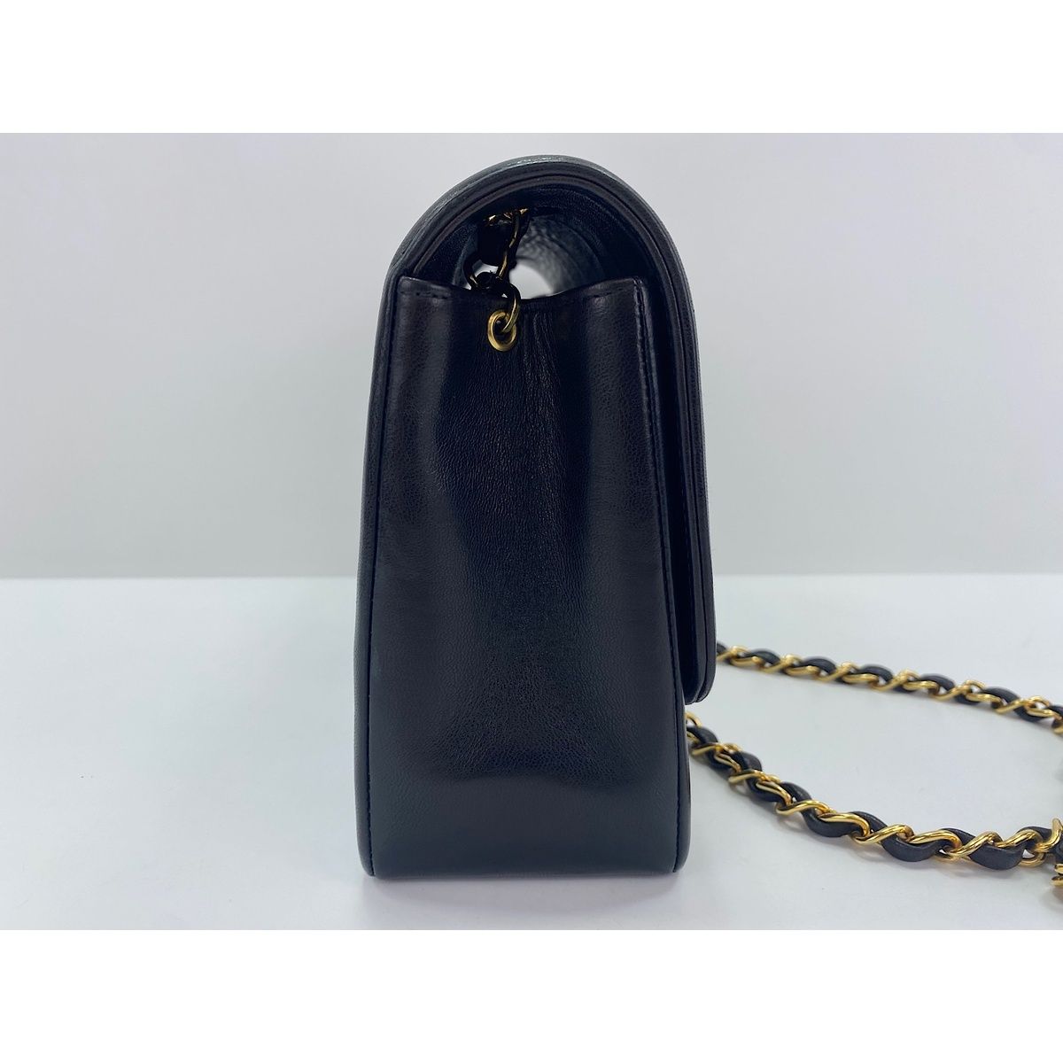 Chanel Shoulder Bag 25 — view 5