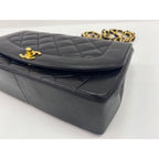 Chanel Shoulder Bag 25 — view 7