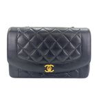 Chanel Shoulder Bag 25 — view 2