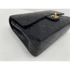 Chanel Shoulder Bag Quilted 25 — view 8