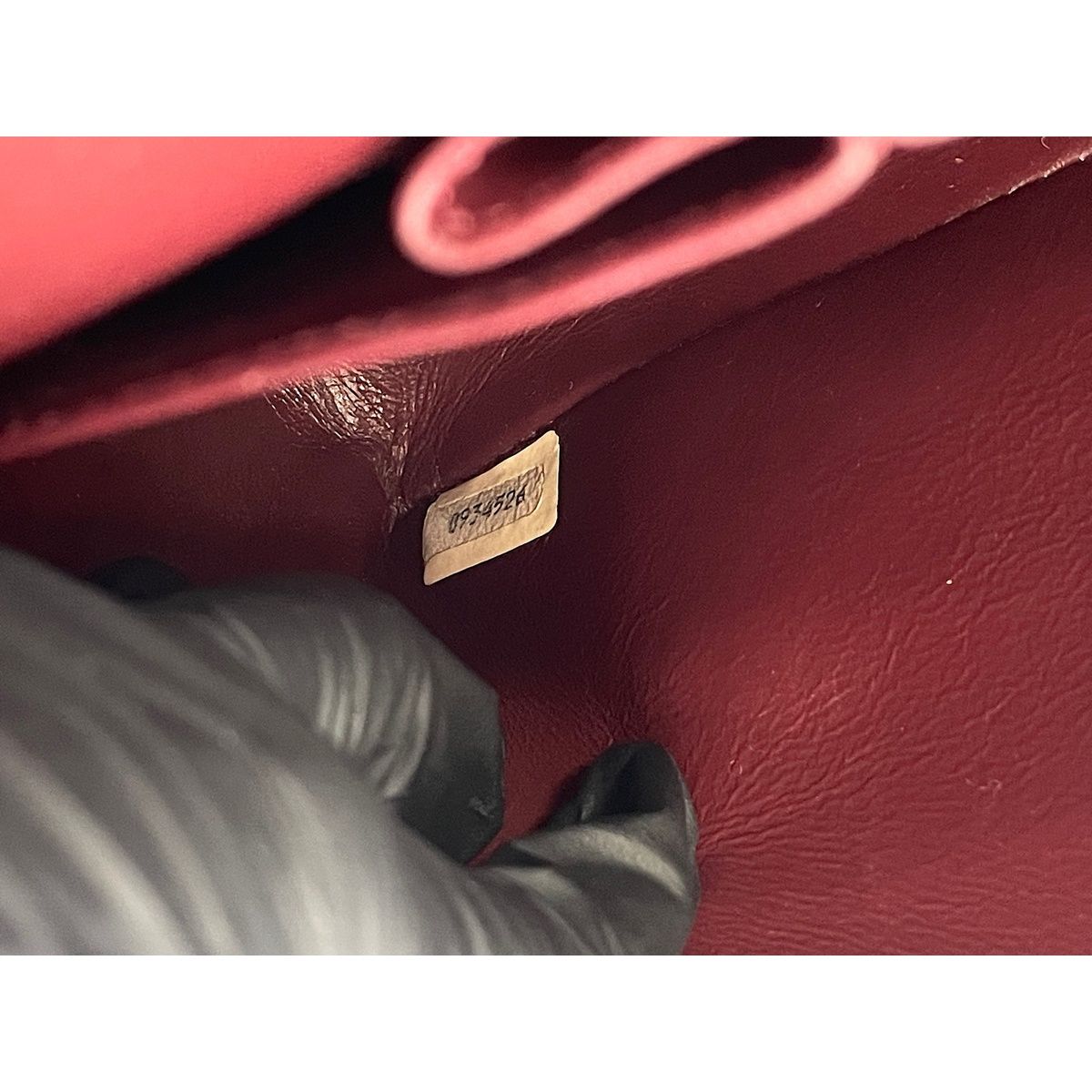 Chanel Shoulder Bag Quilted 25 — view 3