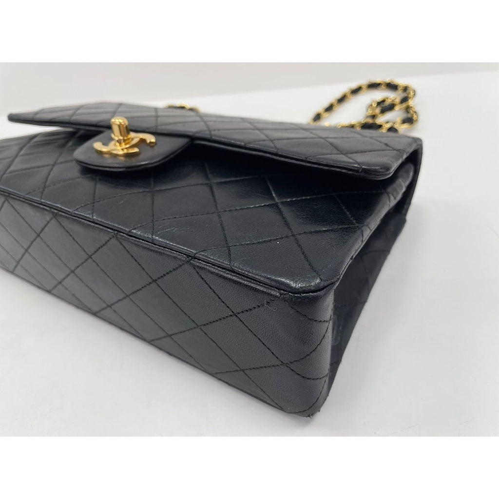 Chanel Shoulder Bag Quilted 25 — view 6