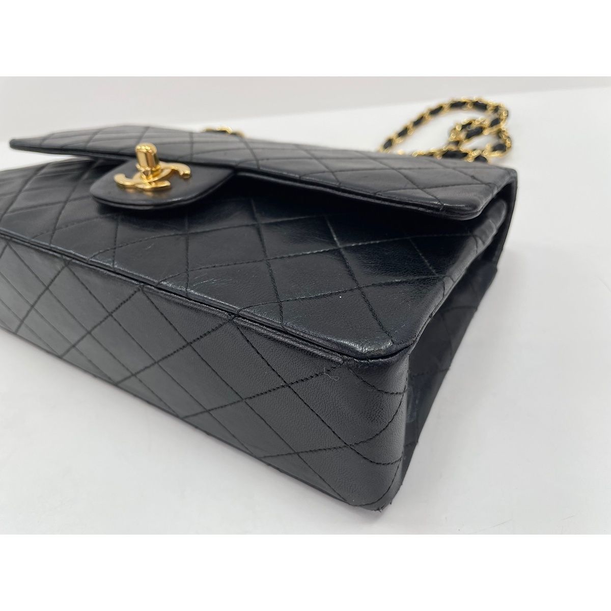 Chanel Shoulder Bag Quilted 25 — view 6