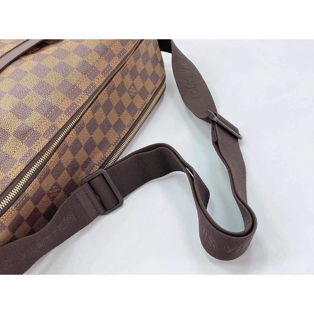 Louis Vuitton Shoulder Bag Dorsoduro — view 9