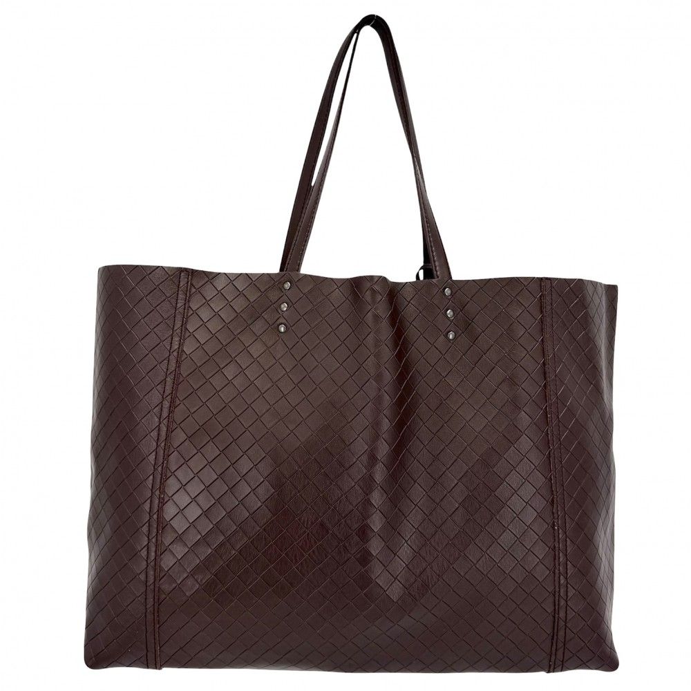 Bottega Veneta Tote Intreccio Mirage Shoulder Bag Leather Bordeaux Gunmetal — view 2
