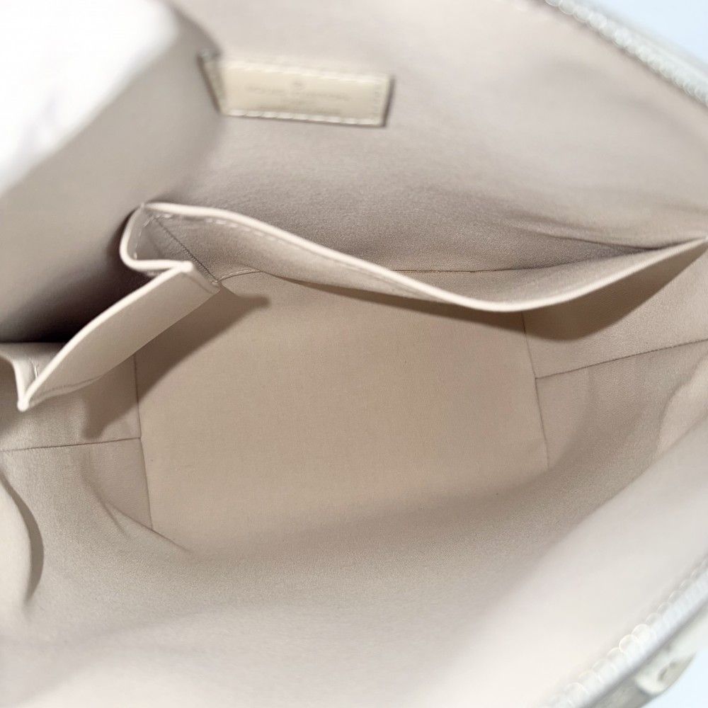 Louis Vuitton Tote Lockit PM Handbag Epi Leather Ivory Silver — view 4