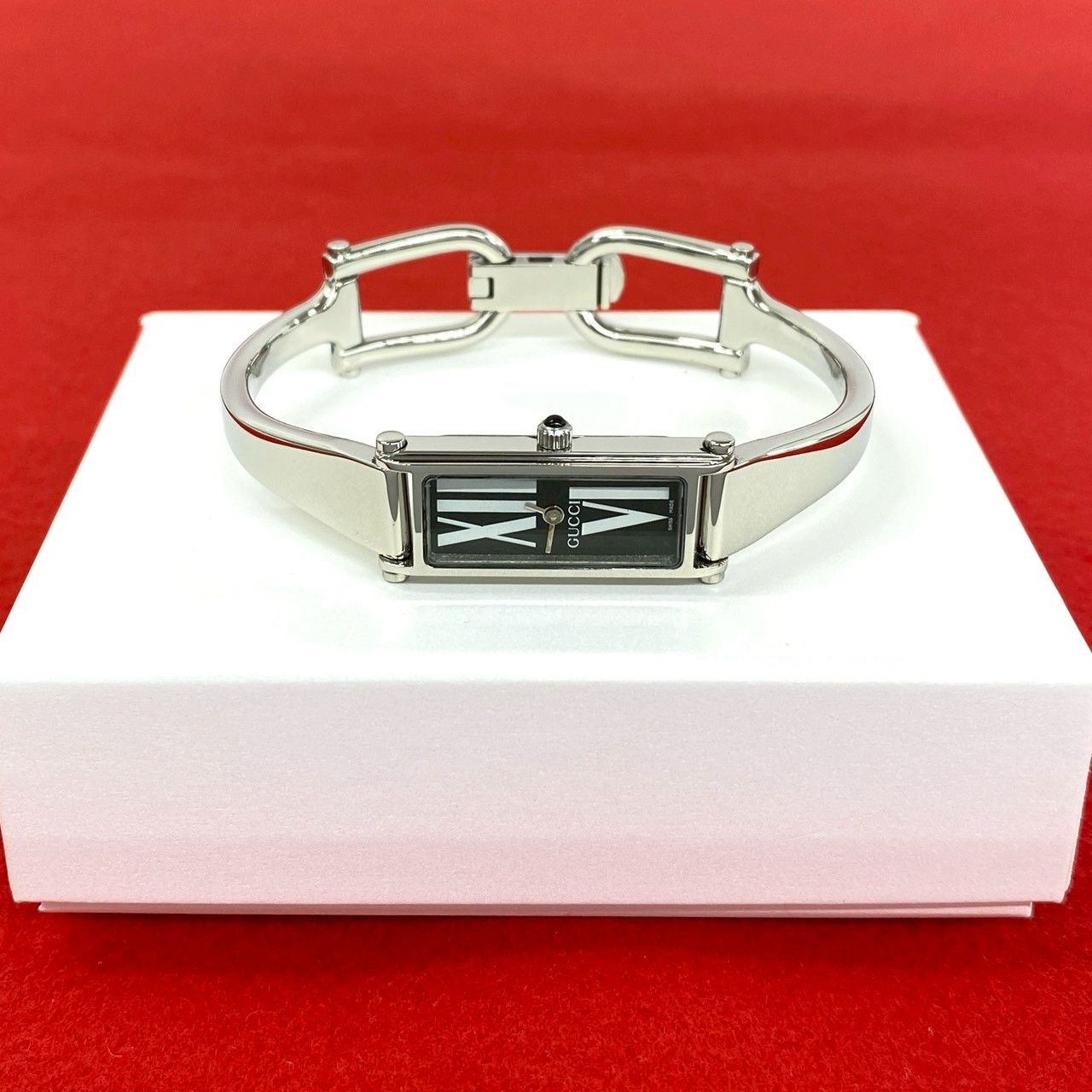 Gucci Bangle Watch Leaf Pattern Stainless Steel Quartz Wrist Silver